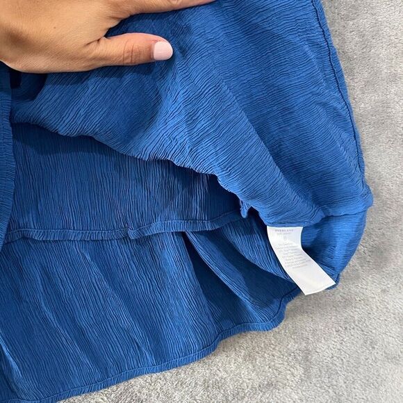 Everlane Womens The Naia Ripple Tank Top Deep Blue Flowy Textured Blouse Size M - Picture 5 of 10